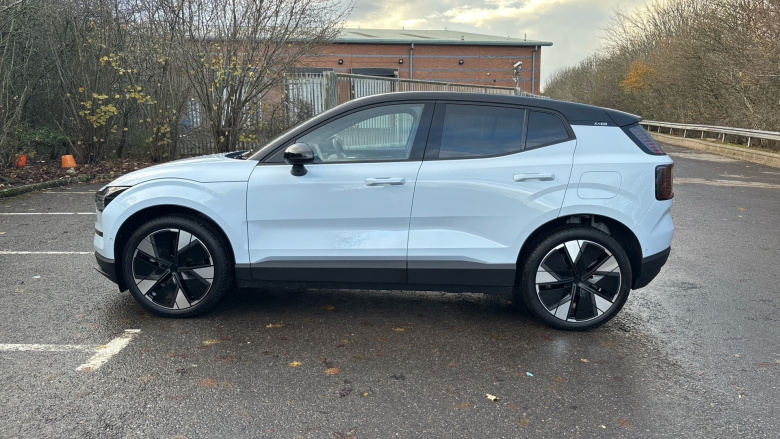 Volvo EX30 200kW SM Extended Range Ultra 69kWh 5dr Auto Electric Estate